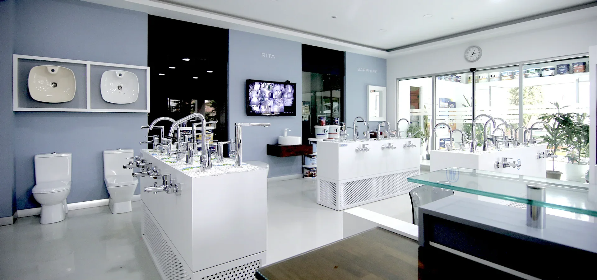 Eca Serel Dost Boya Showroom