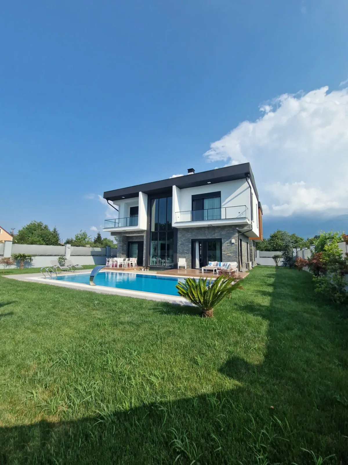 Peker House 5