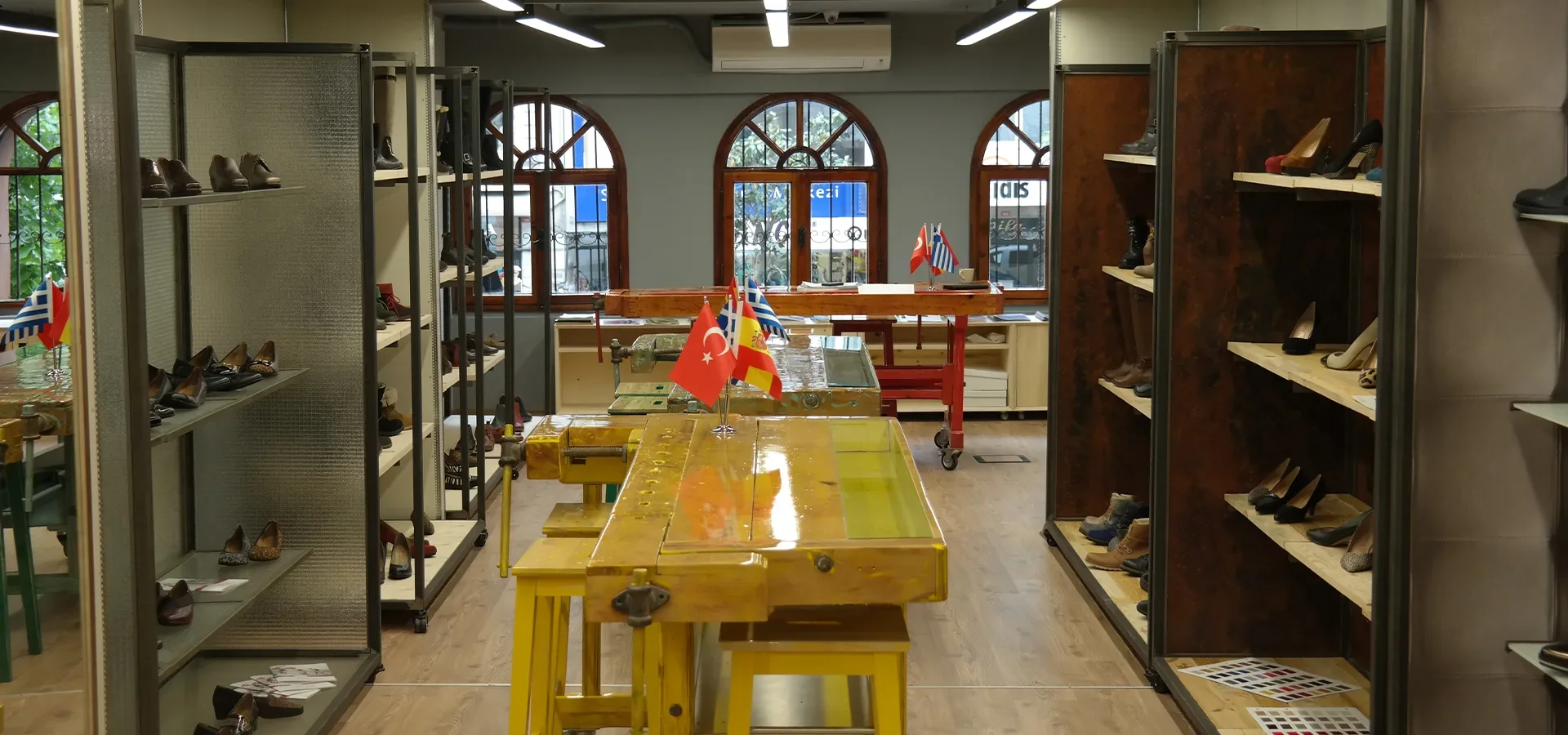 Distanbul Showroom