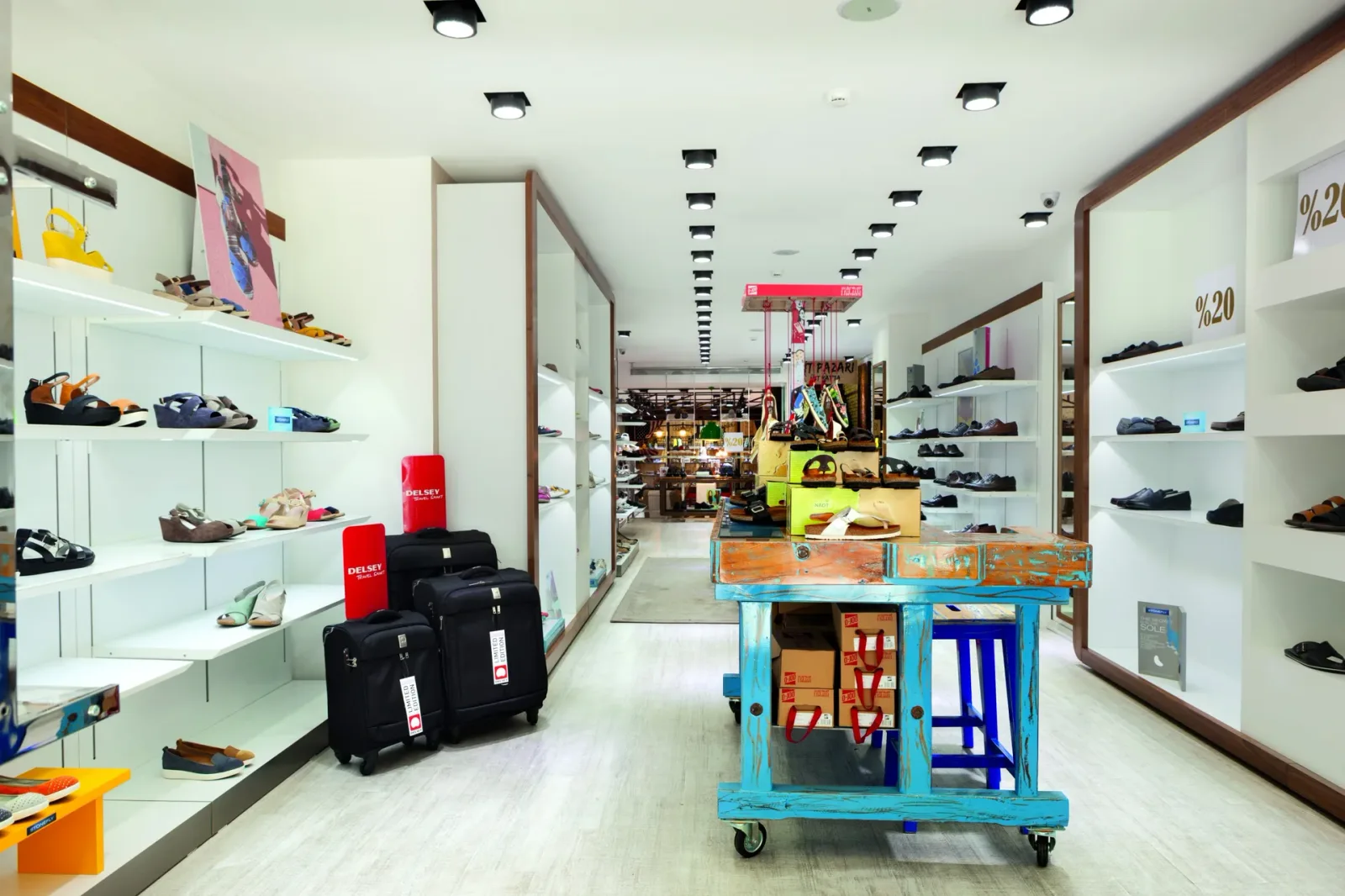 Stonefly Showroom Şişli 7