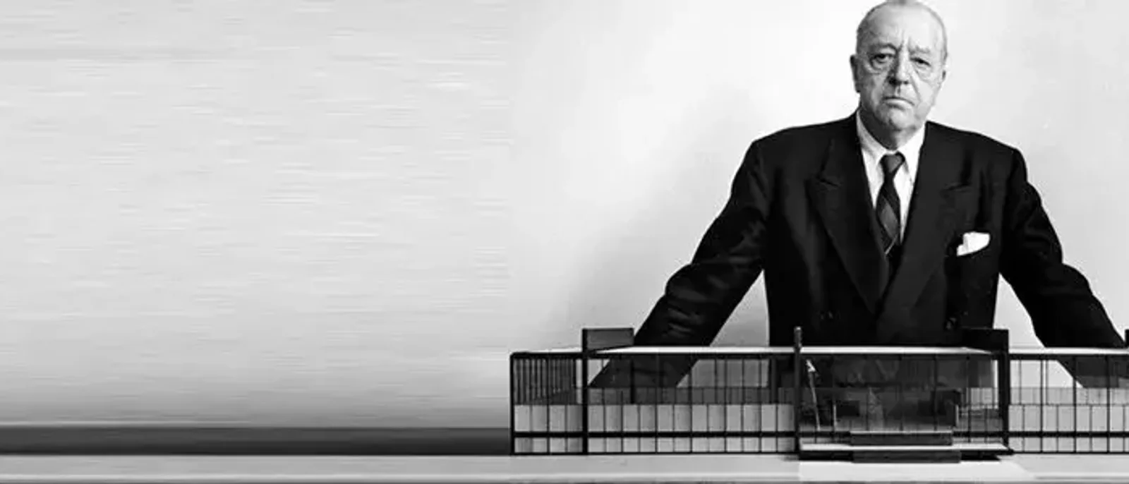 Ludwig Mies Van der Rohe