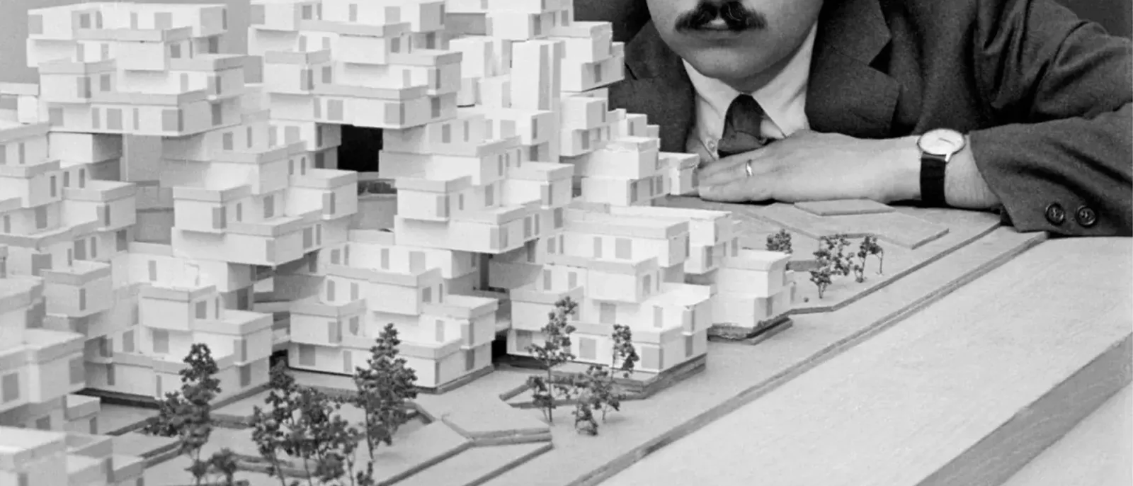 Moshe Safdie