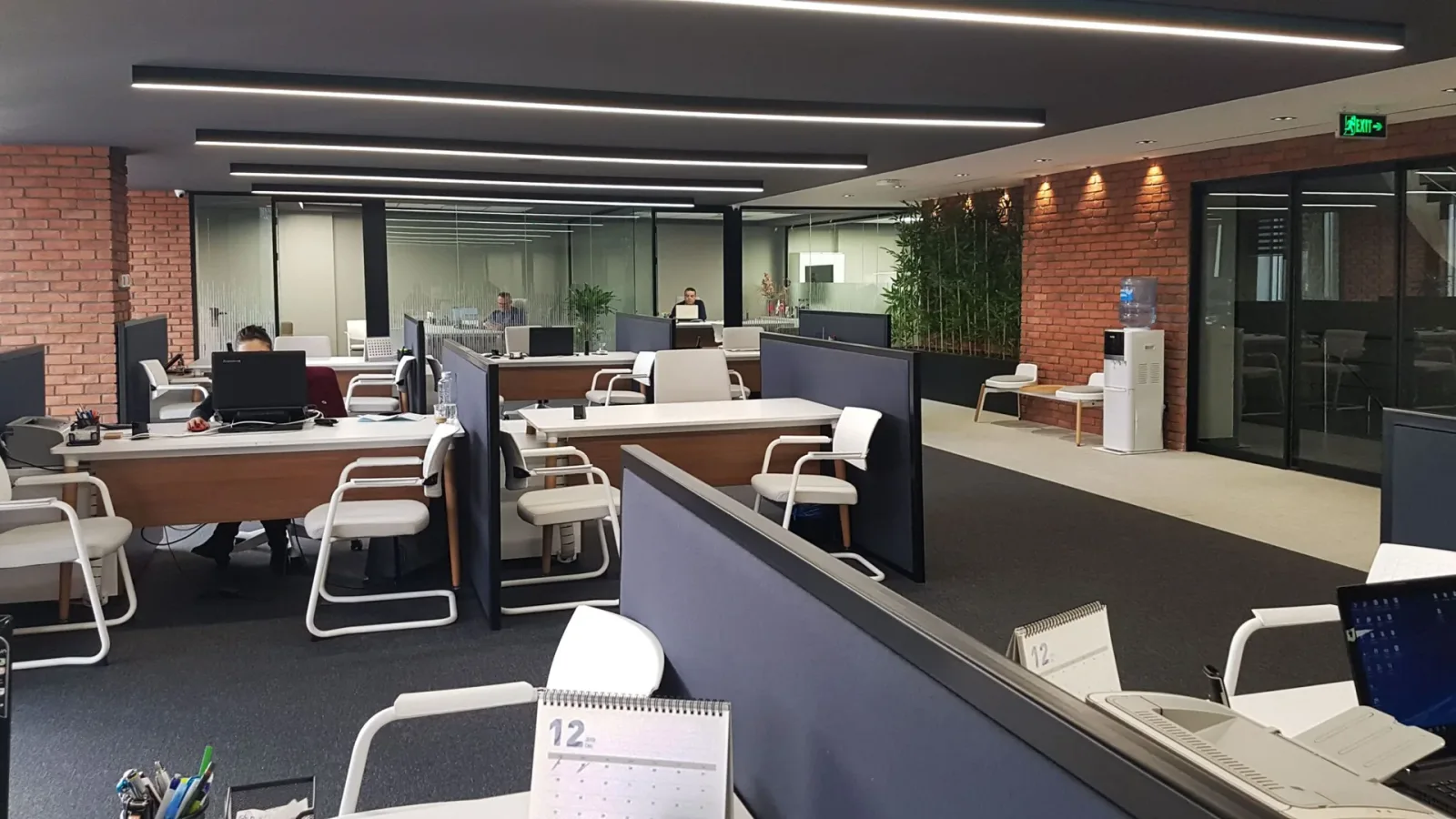 Okisan Office & Showroom 14